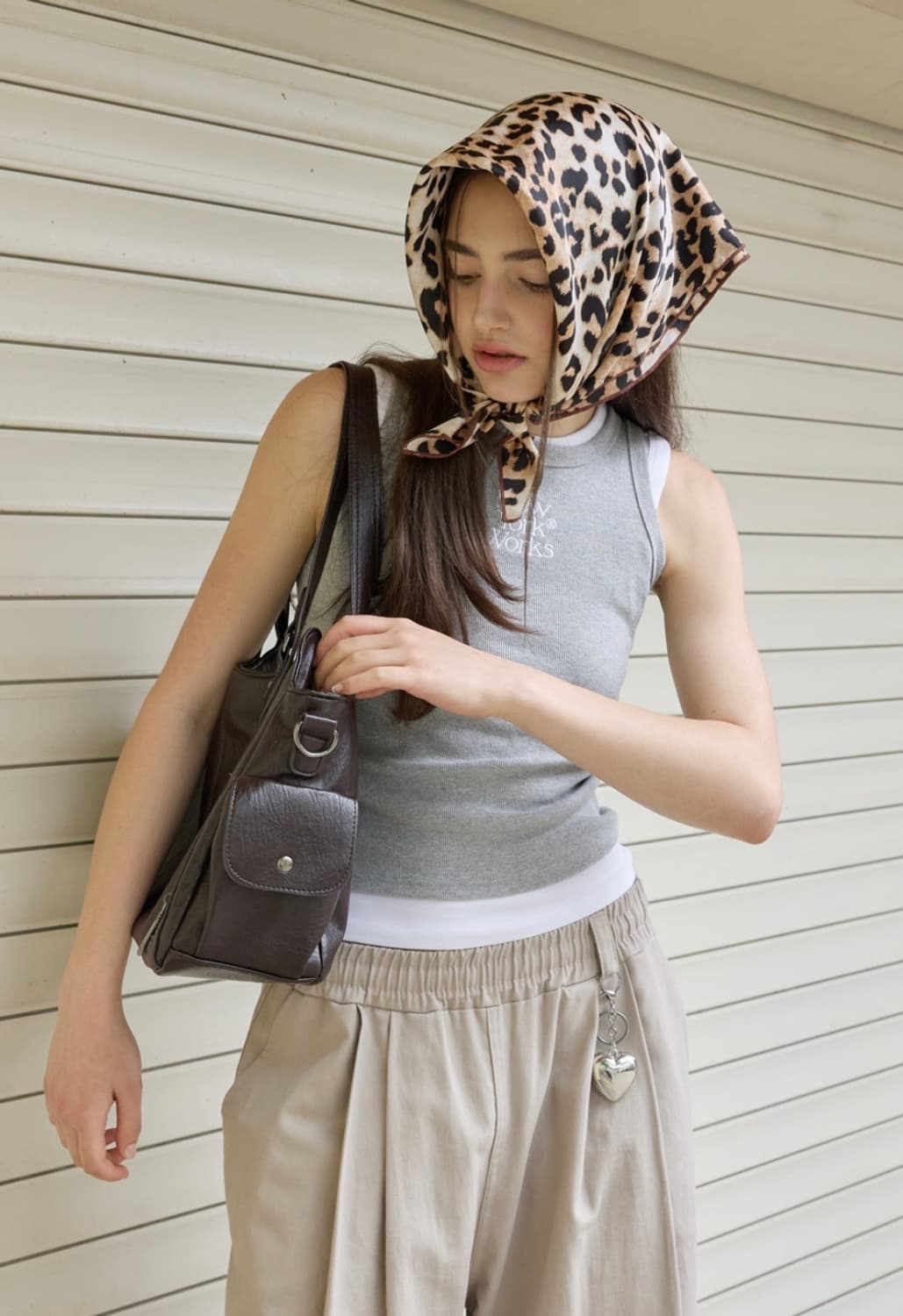 뉴욕웍스 LEOPARD BANDANA SCARF_브라운 상품이미지8