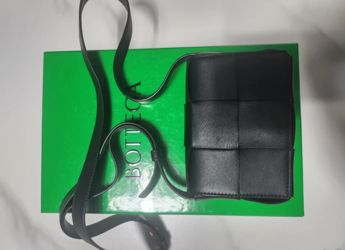 보테가베네타 미니 카세트백 블랙 상품이미지2