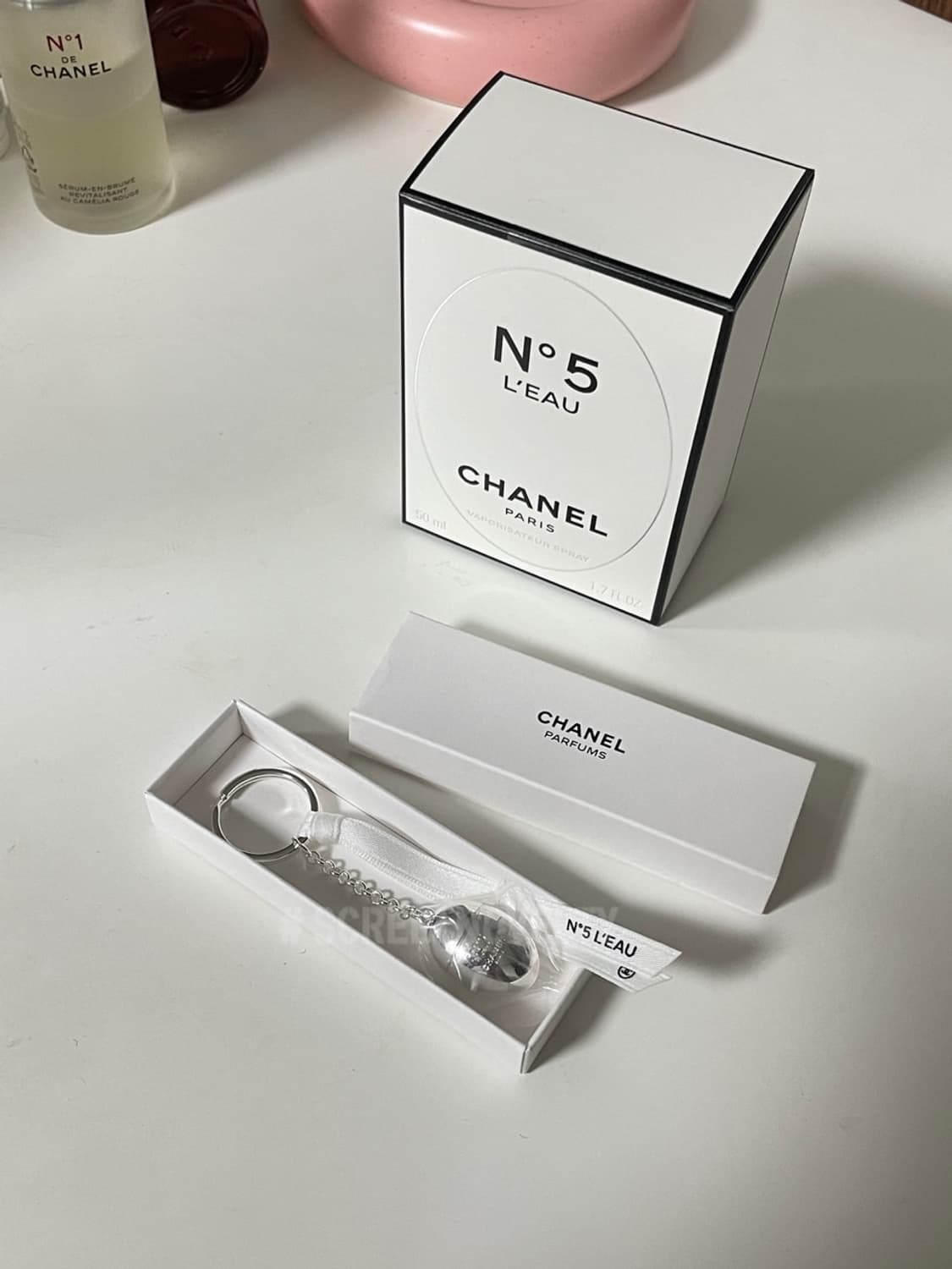 샤넬뷰티 넘버5 키링 상품이미지3