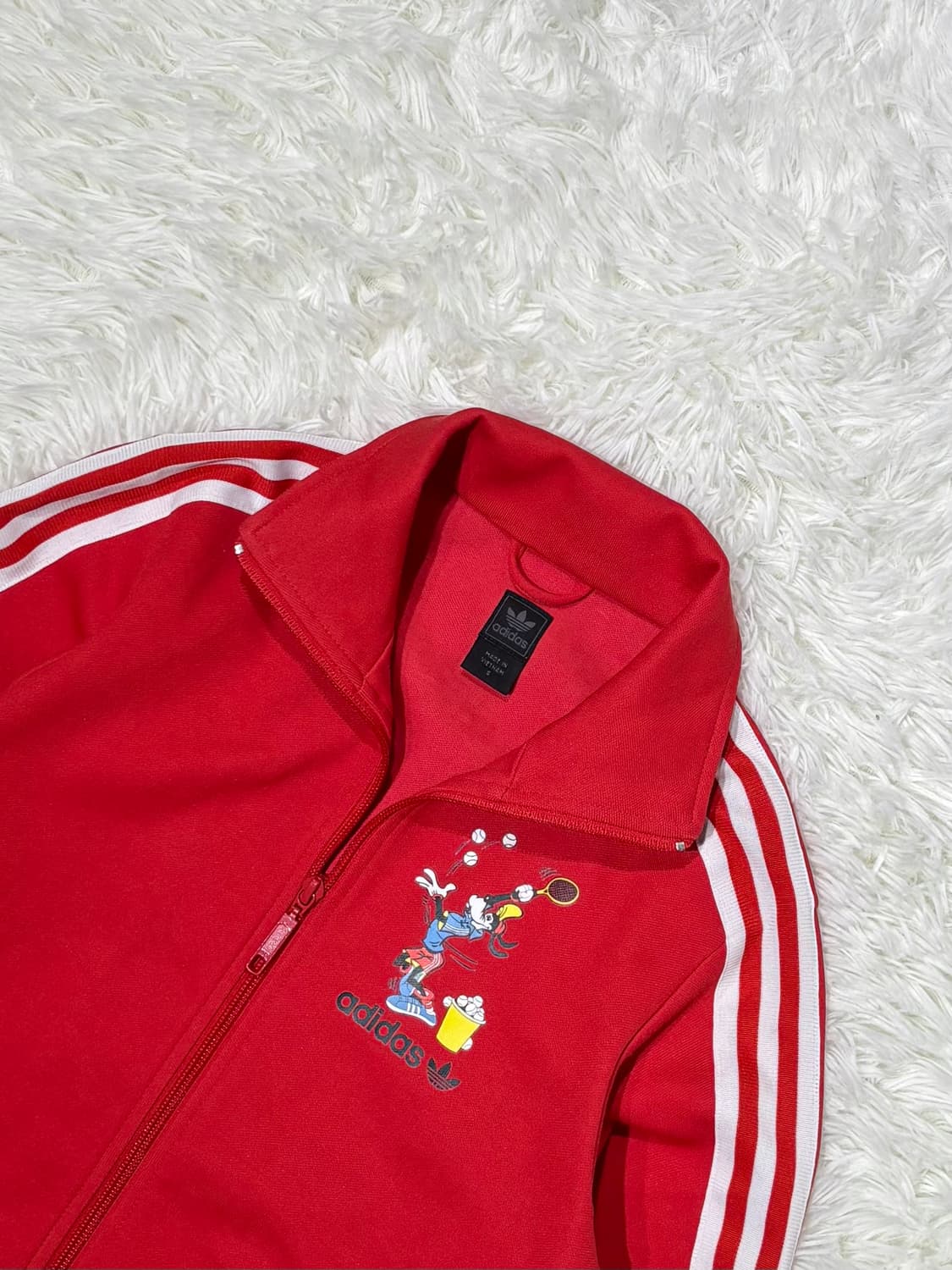 아디다스x디즈니 구피 레드 트랙탑 상품이미지6