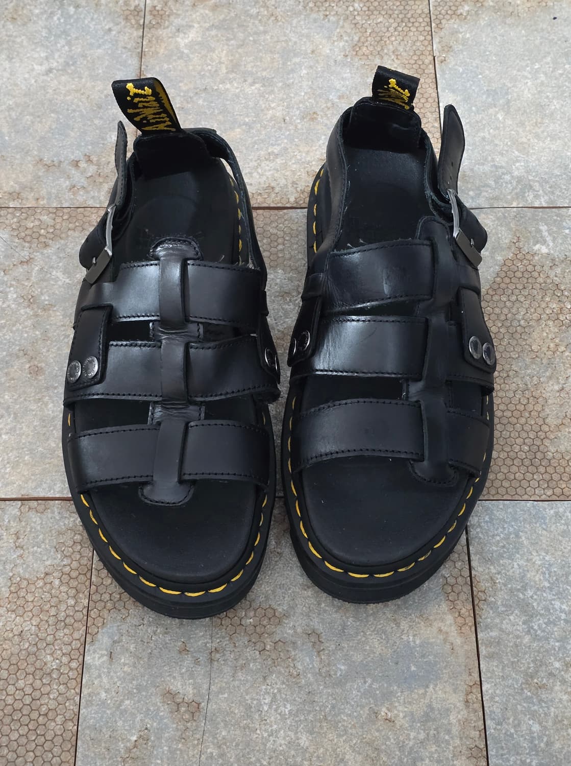 (270)닥터마틴 테리 블랙 샌들 상품이미지2