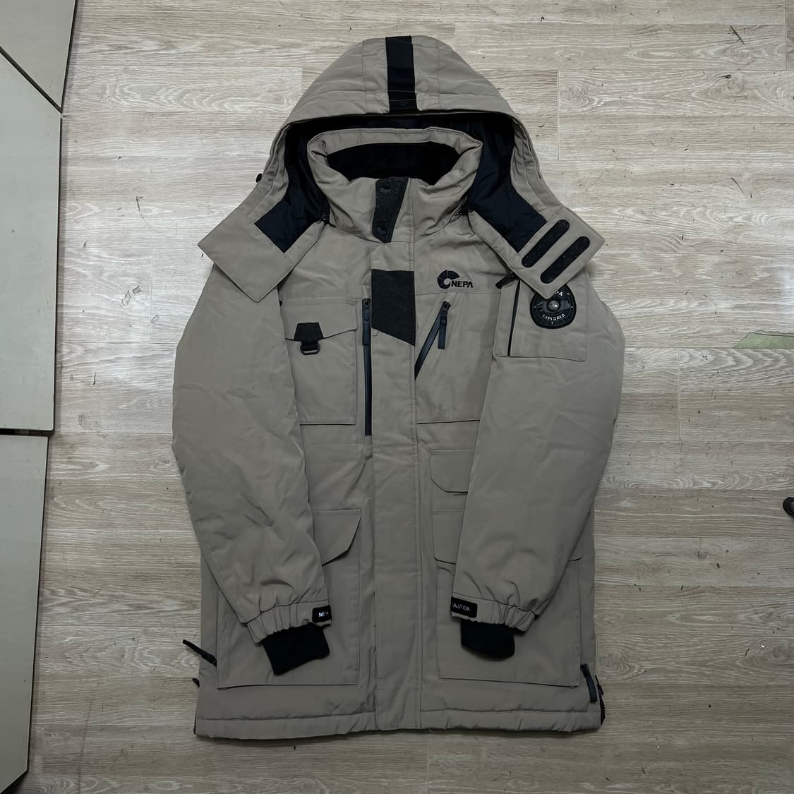 네파 익스플로러 대장급 구스다운 와펜 헤비 패딩 [베이지] XL/105 상품이미지1