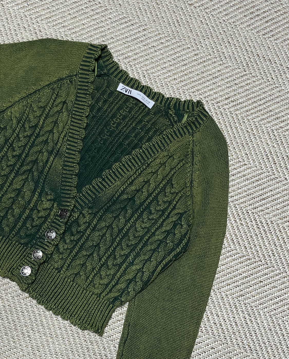 자라 피그먼트 워싱 케이블 크롭 가디건 S 상품이미지8