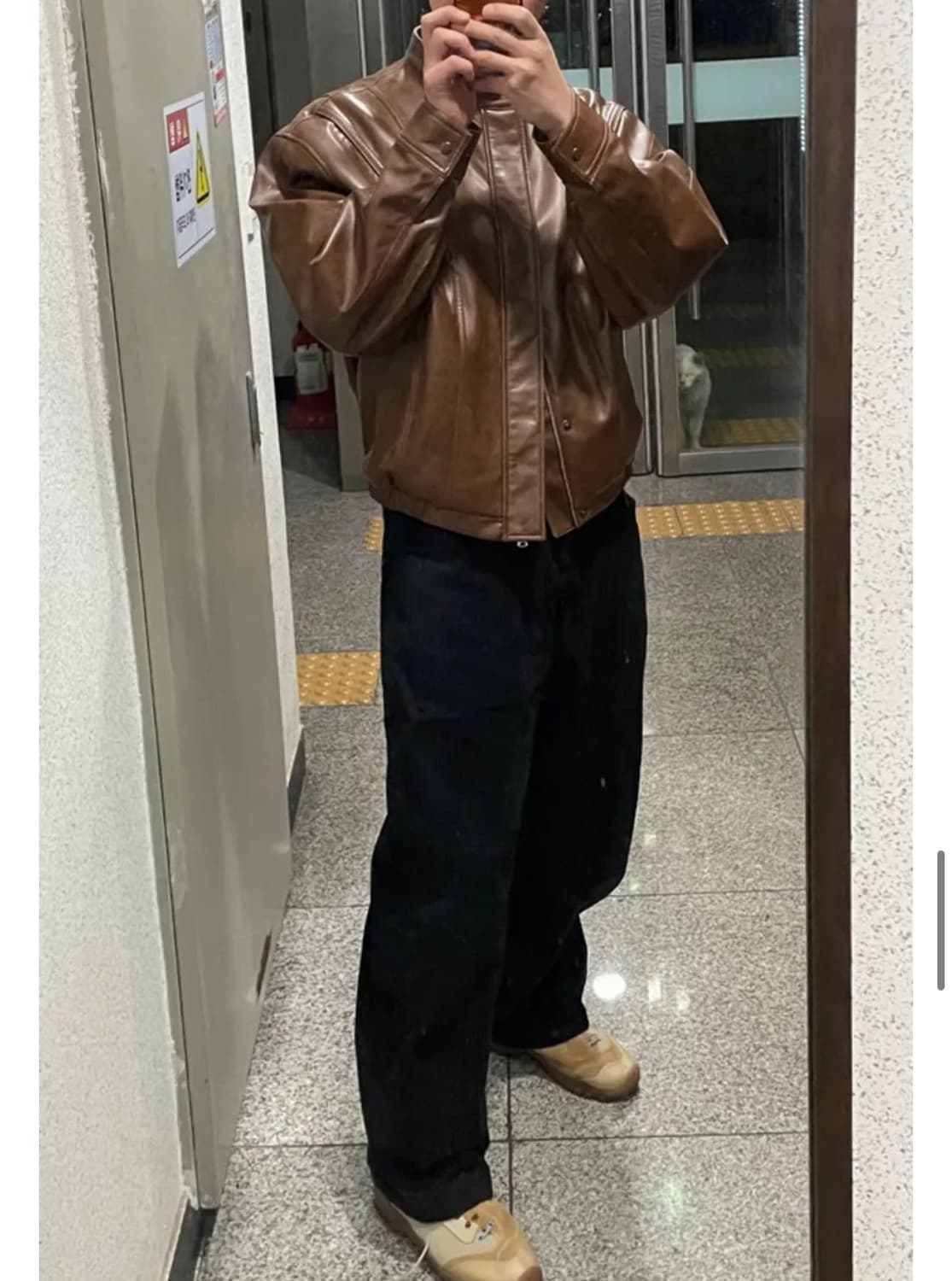 [M]인사일런스 디바이드 에코 레더 점퍼 BROWN 상품이미지5