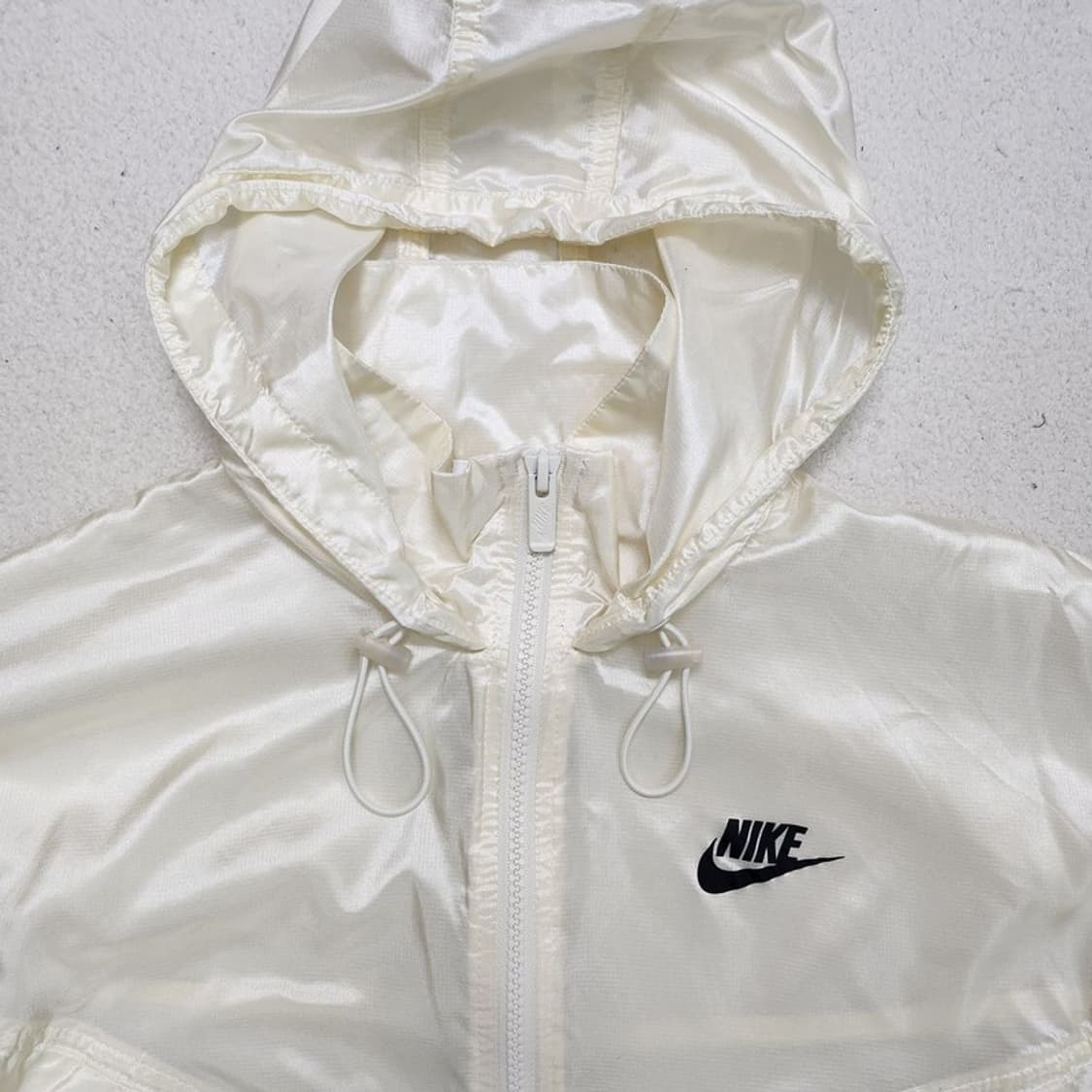 NIKE 윈드러너 서머라이즈 자켓 Women L 상품이미지2