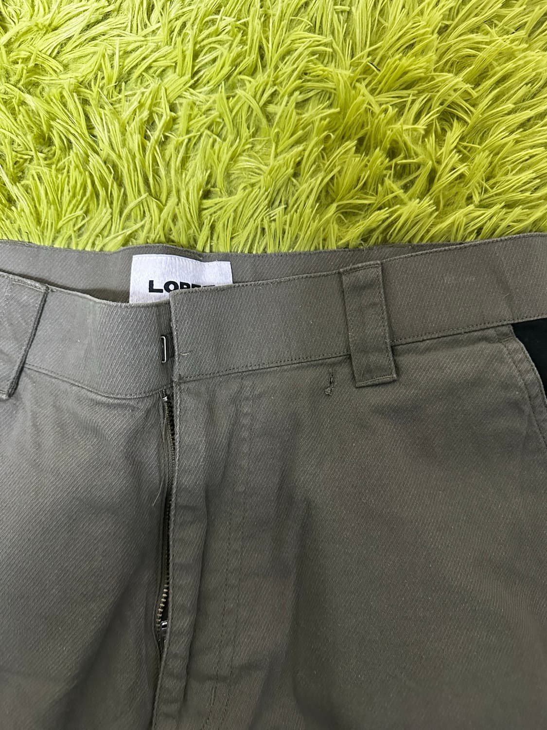 로어즈 로어스 Lores 카키 팬츠 상품이미지3