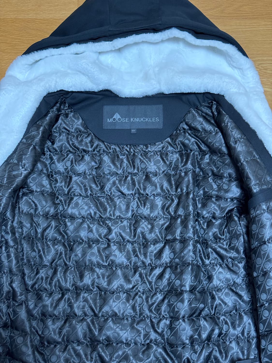 무스너클 버니스웨터 M 상품이미지2