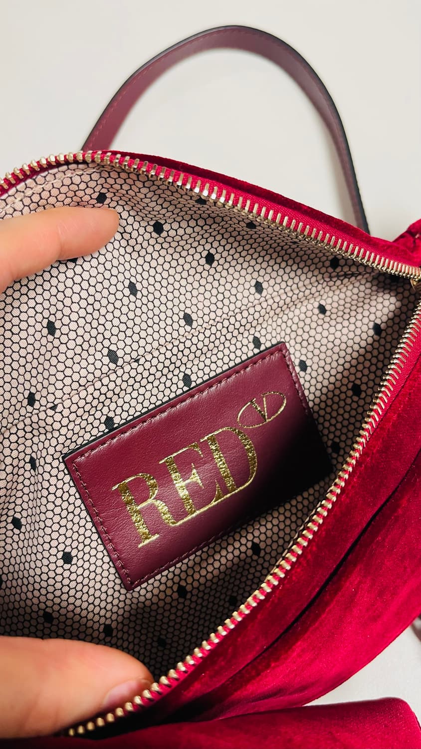 새상품) 레드 발렌티노 빅리본 벨벳 클러치 백 실물이 더 예쁘고 고급져요 상품이미지5