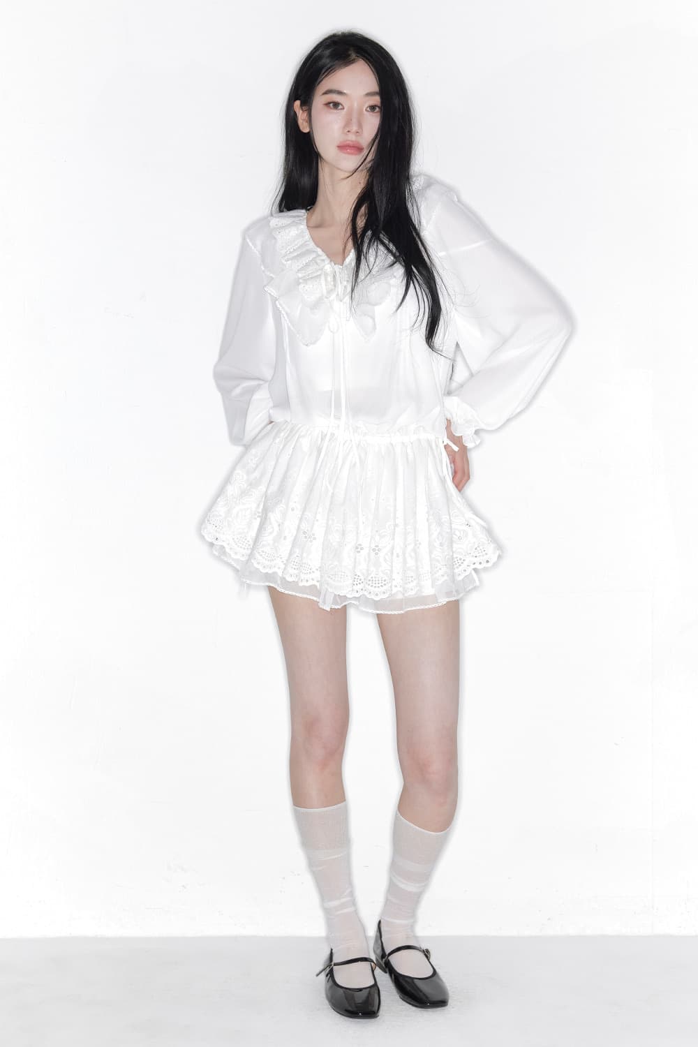 더티스 페탈 블룸 스칼럽 드레스 화이트 상품이미지1