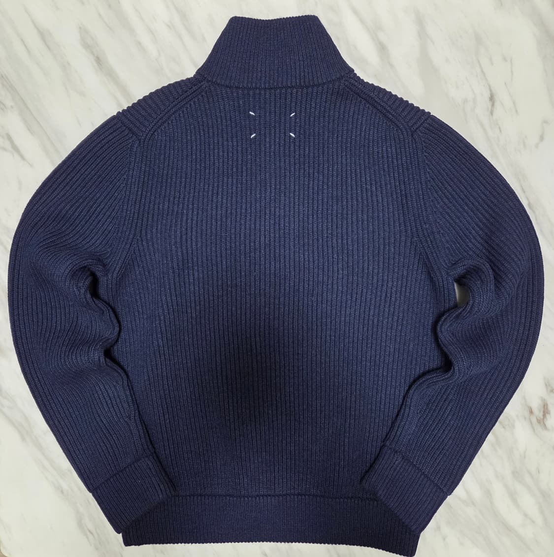 메종마르지엘라 네이비 니트 집업 상품이미지1