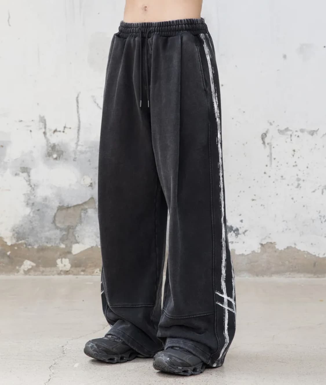 [3] 비긴202 핸드 페인팅 트랙팬츠 상품이미지1