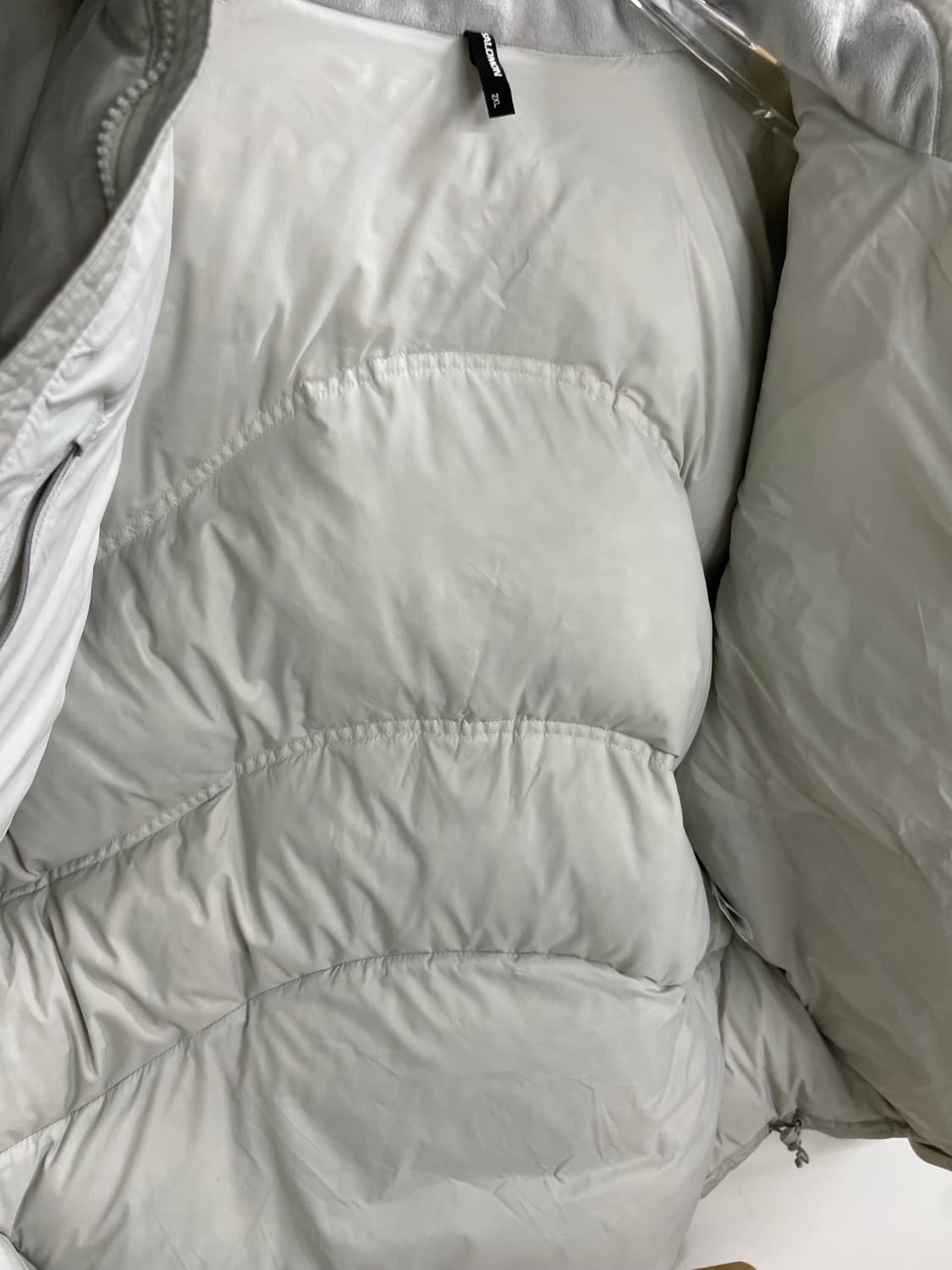 살로몬 컨투어 다운 자켓 라이트 그레이 2XL 상품이미지7