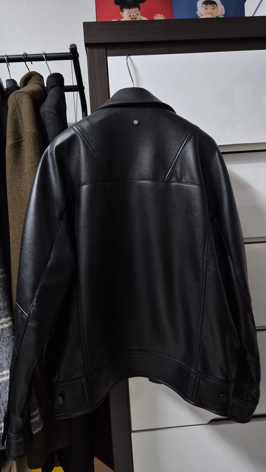 시스템옴므 블랙 가죽자켓 (페이크레더) 상품이미지2