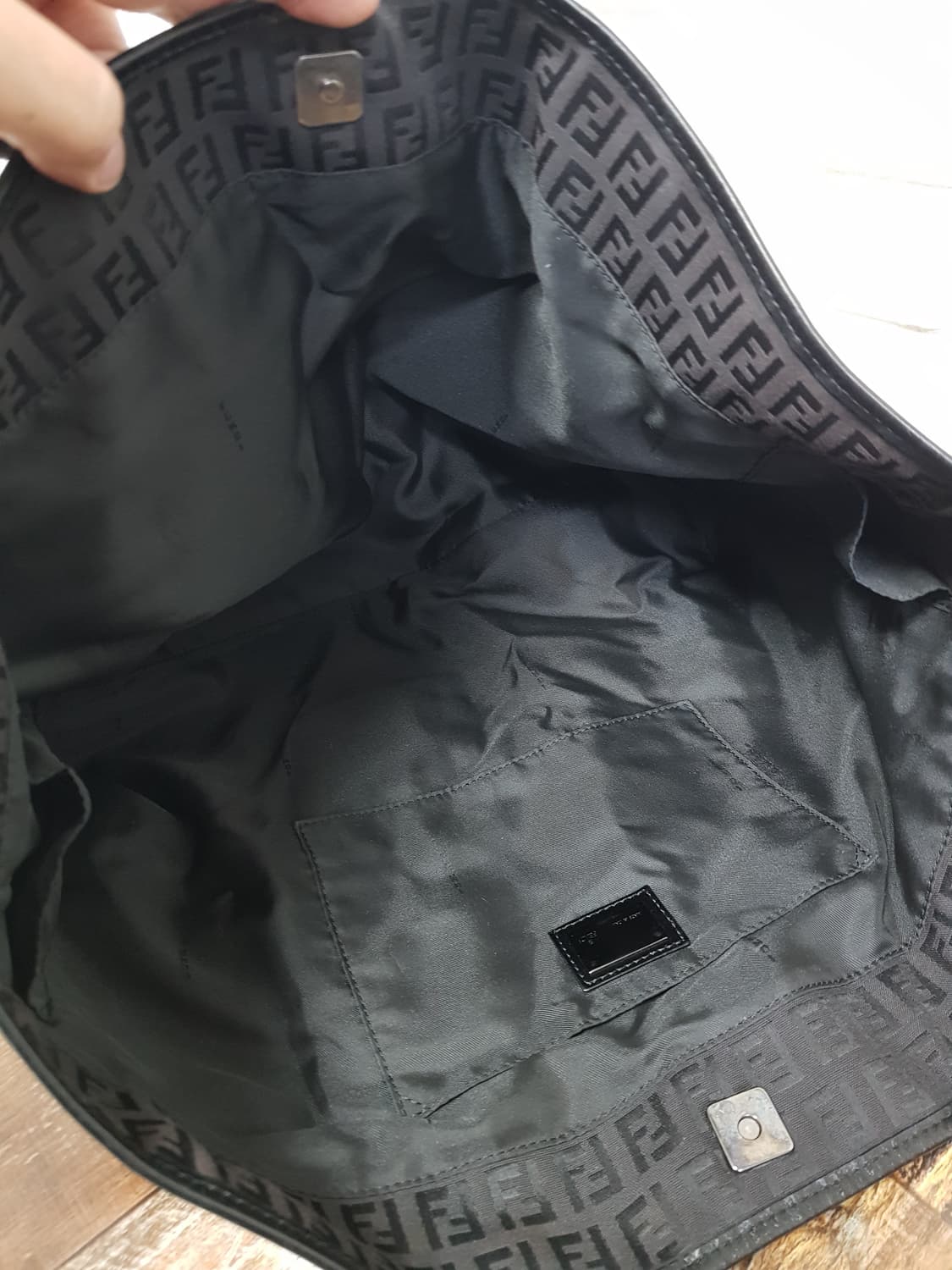 [정품] 펜디 주카 패브릭 쇼퍼백 상품이미지9