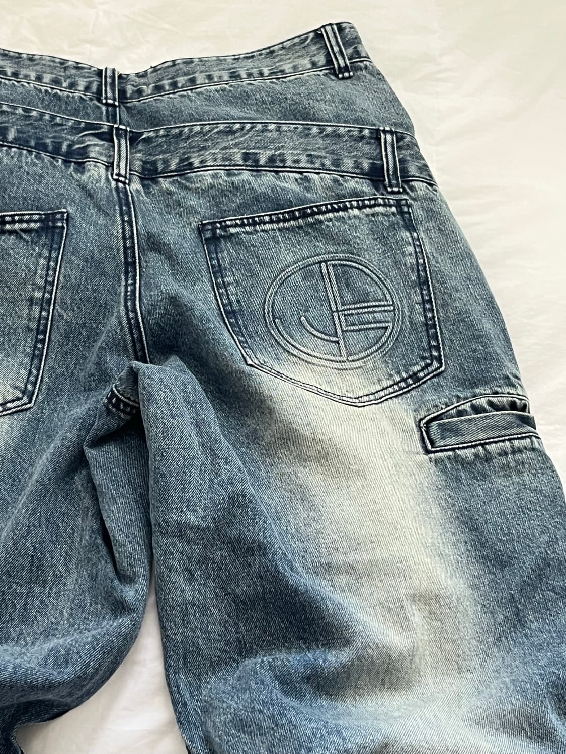 Layer  curve denim pants 상품이미지4