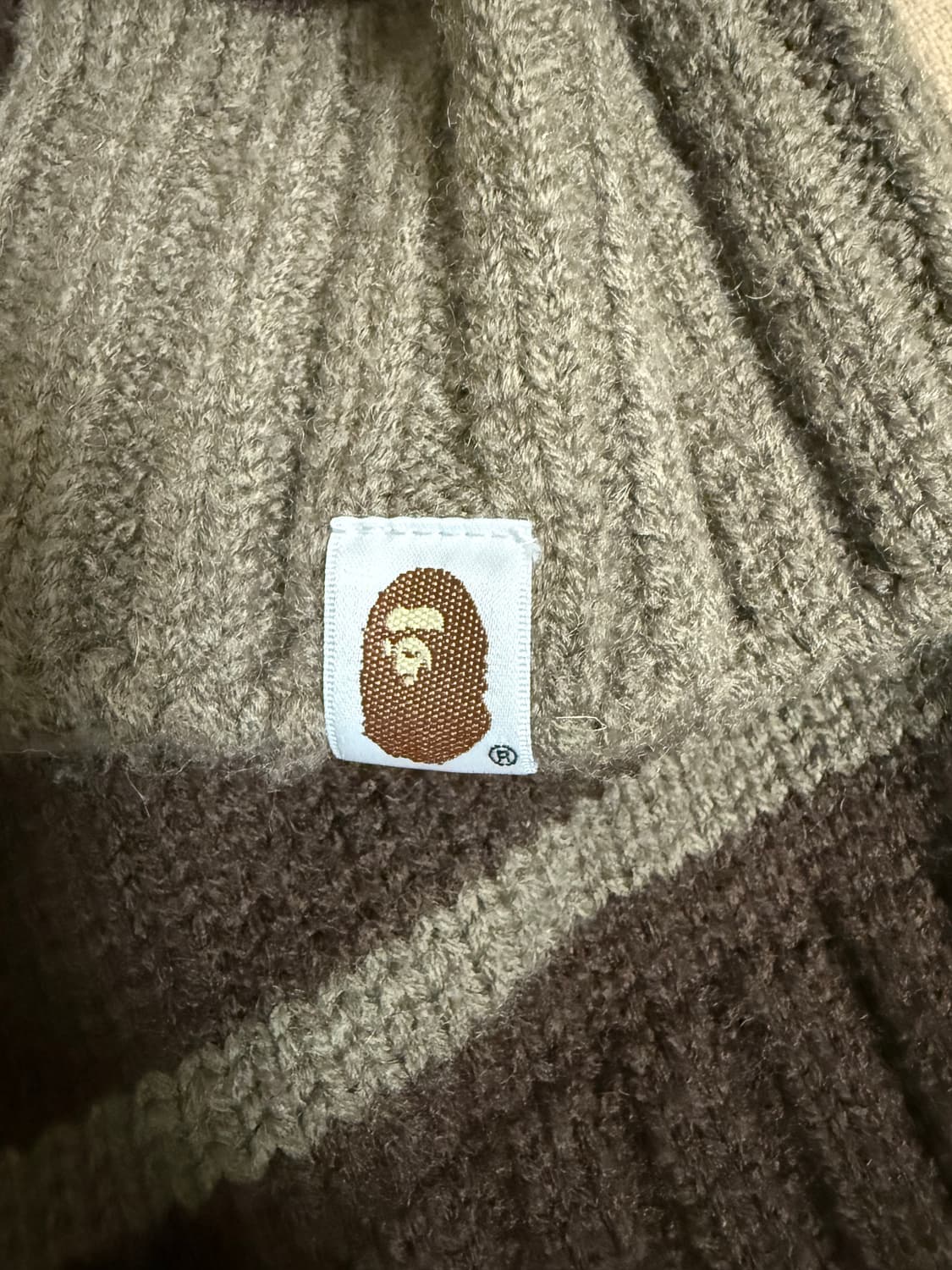 베이프 코위찬 가디건 상품이미지4