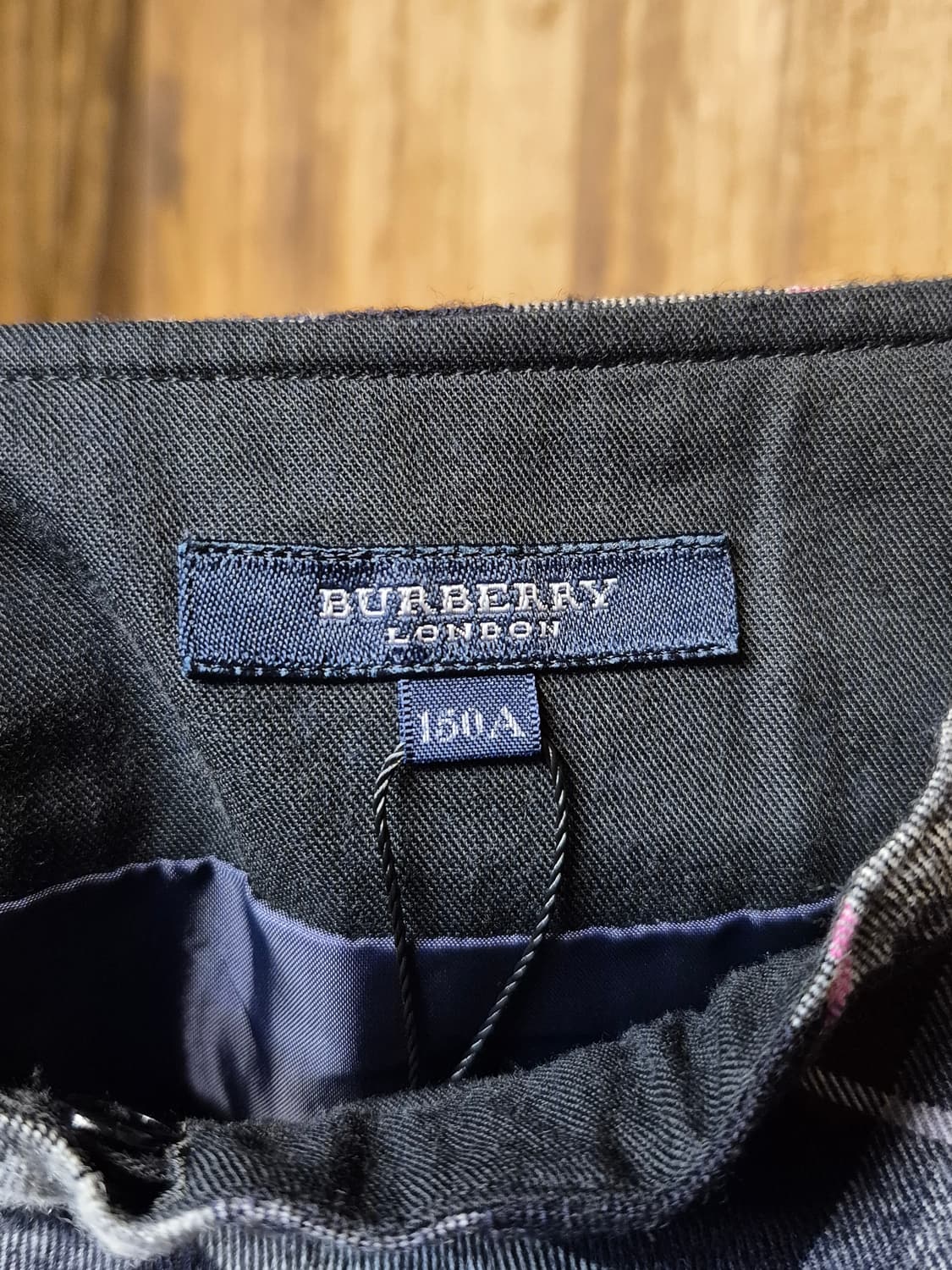 BERBURRY BUCKLE CHECK SKIRT 상품이미지7