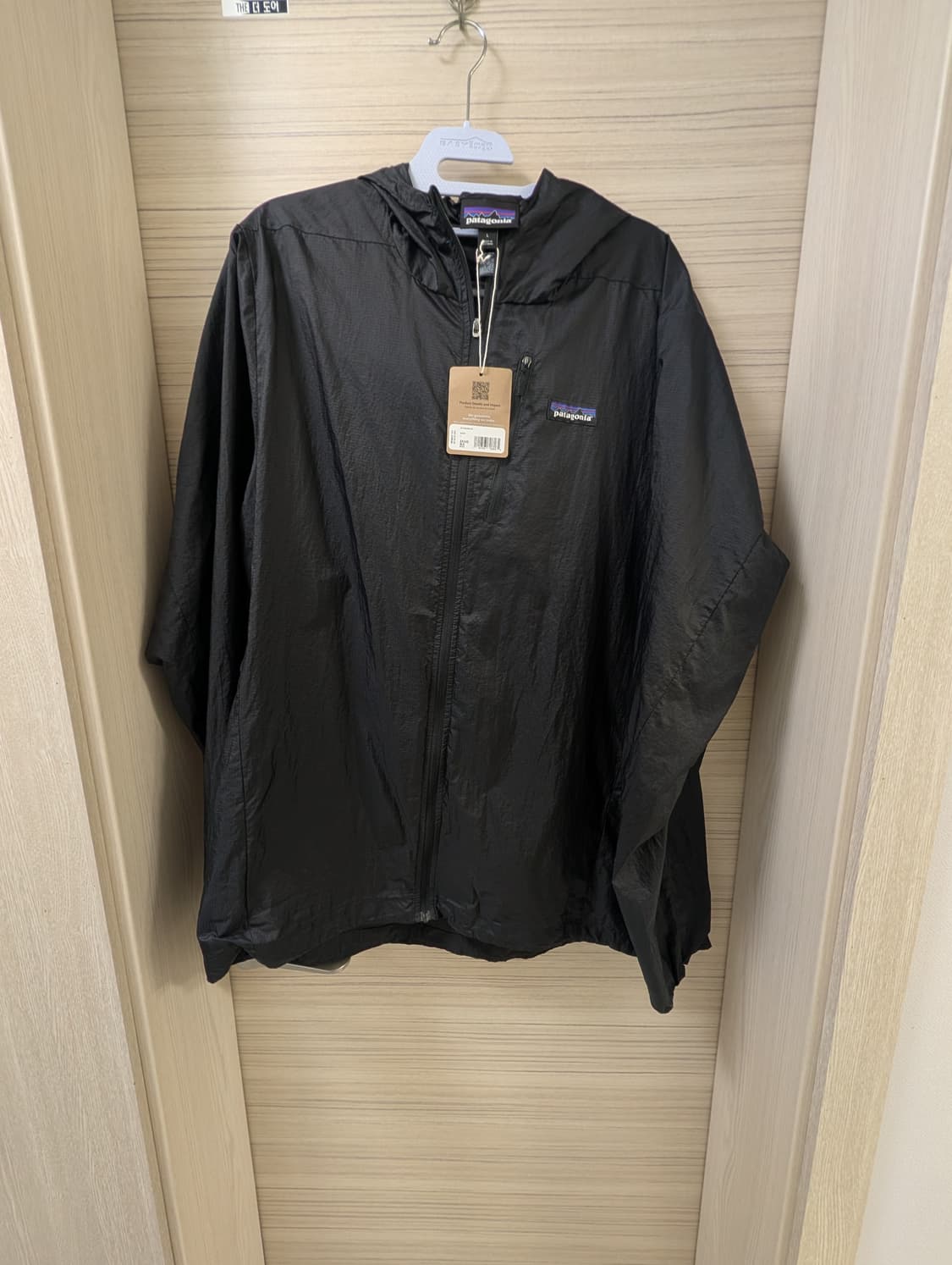 파타고니아 후디니 자켓 블랙 L 상품이미지1