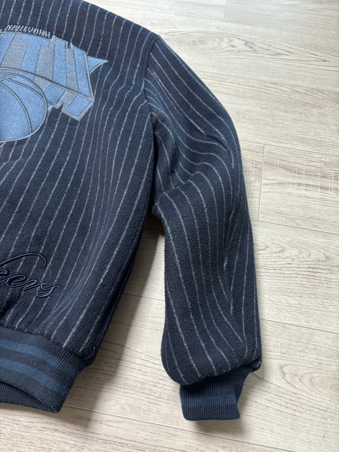 [m] kith 키스 뉴욕 닉스 울칼라 바시티자켓  상품이미지8