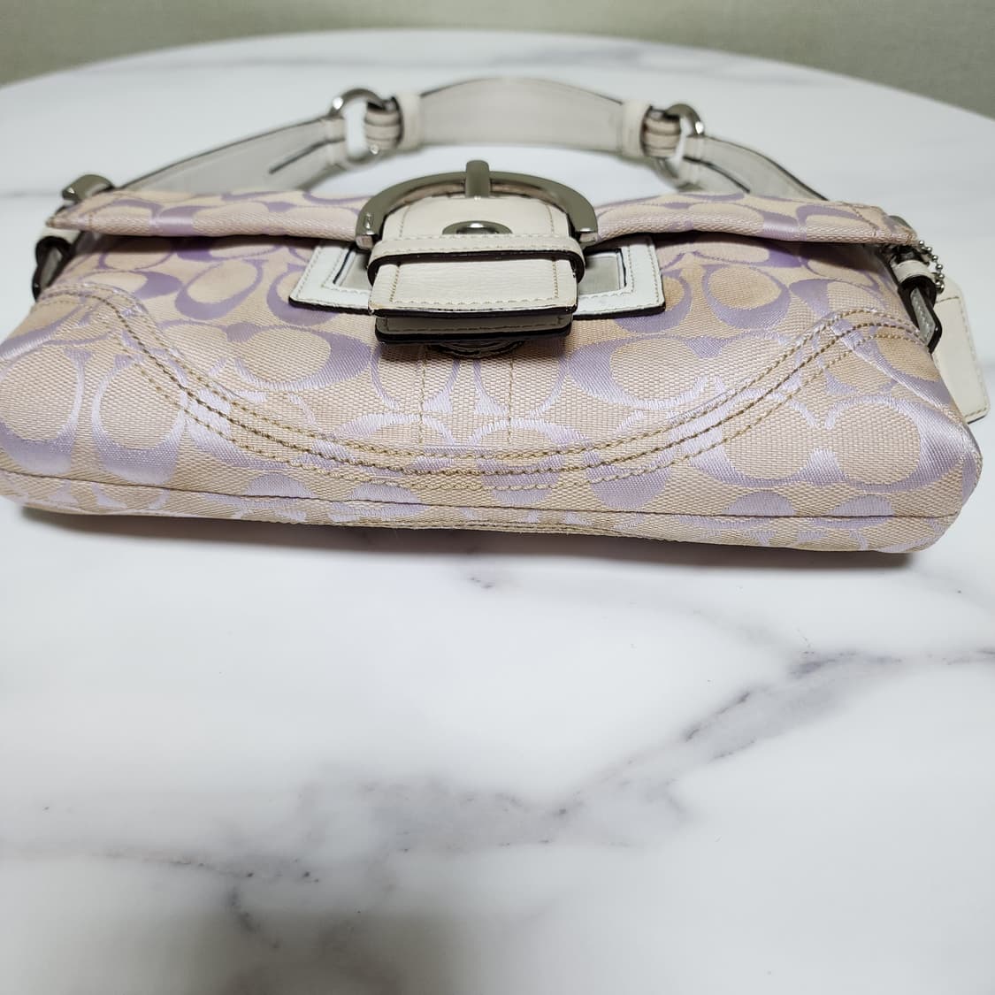 코치 바게트백 상품이미지5