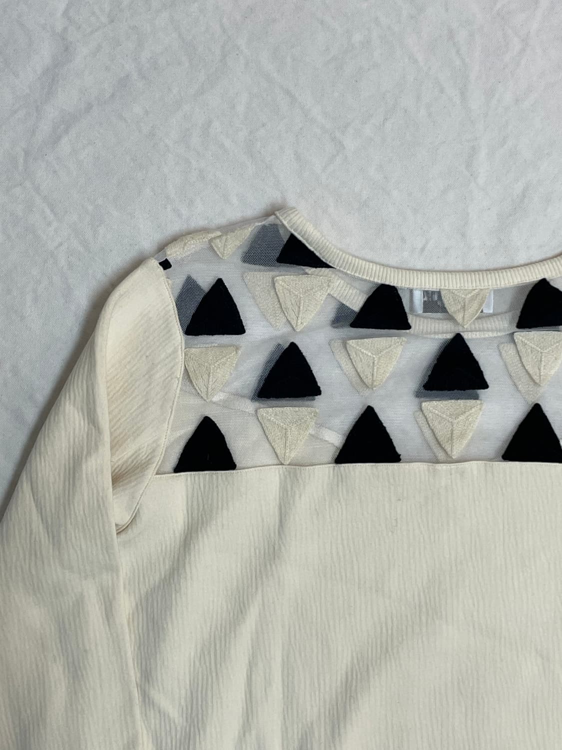 에센셜 맨투맨 상품이미지10