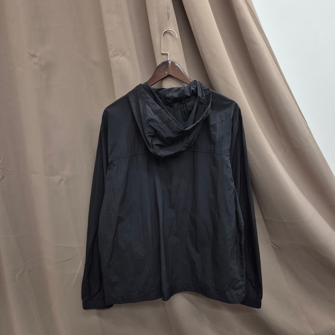 캘빈클라인 경량 바람막이 XL 상품이미지3