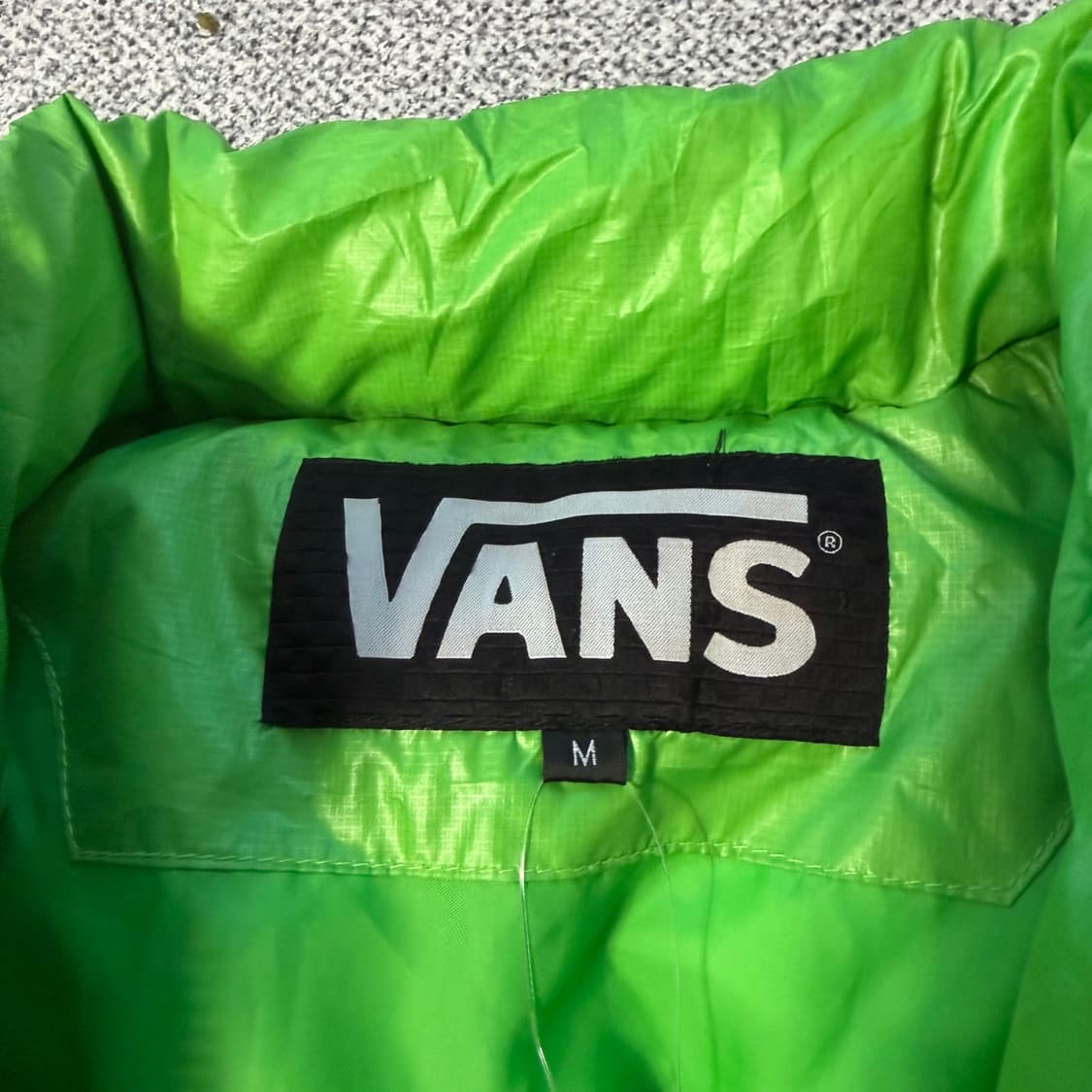 반스 경량패딩 상품이미지3