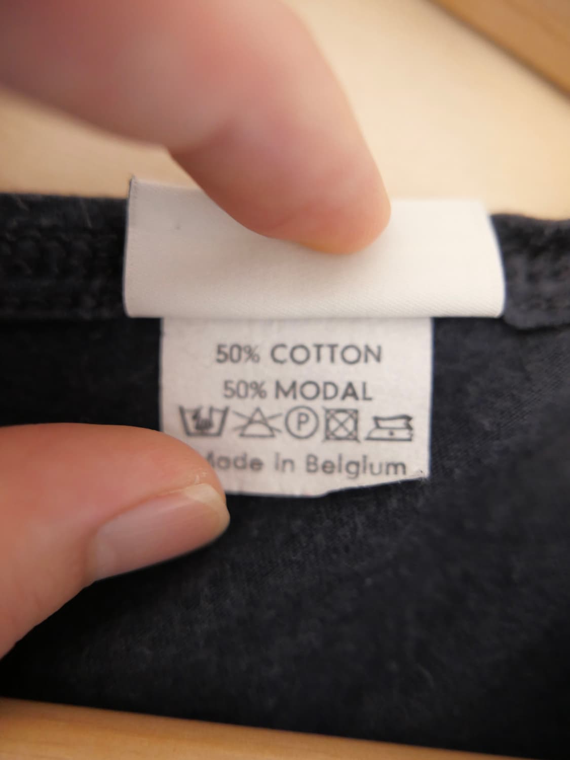 드리스 반 노튼 브이넥 롱슬리브 상품이미지5