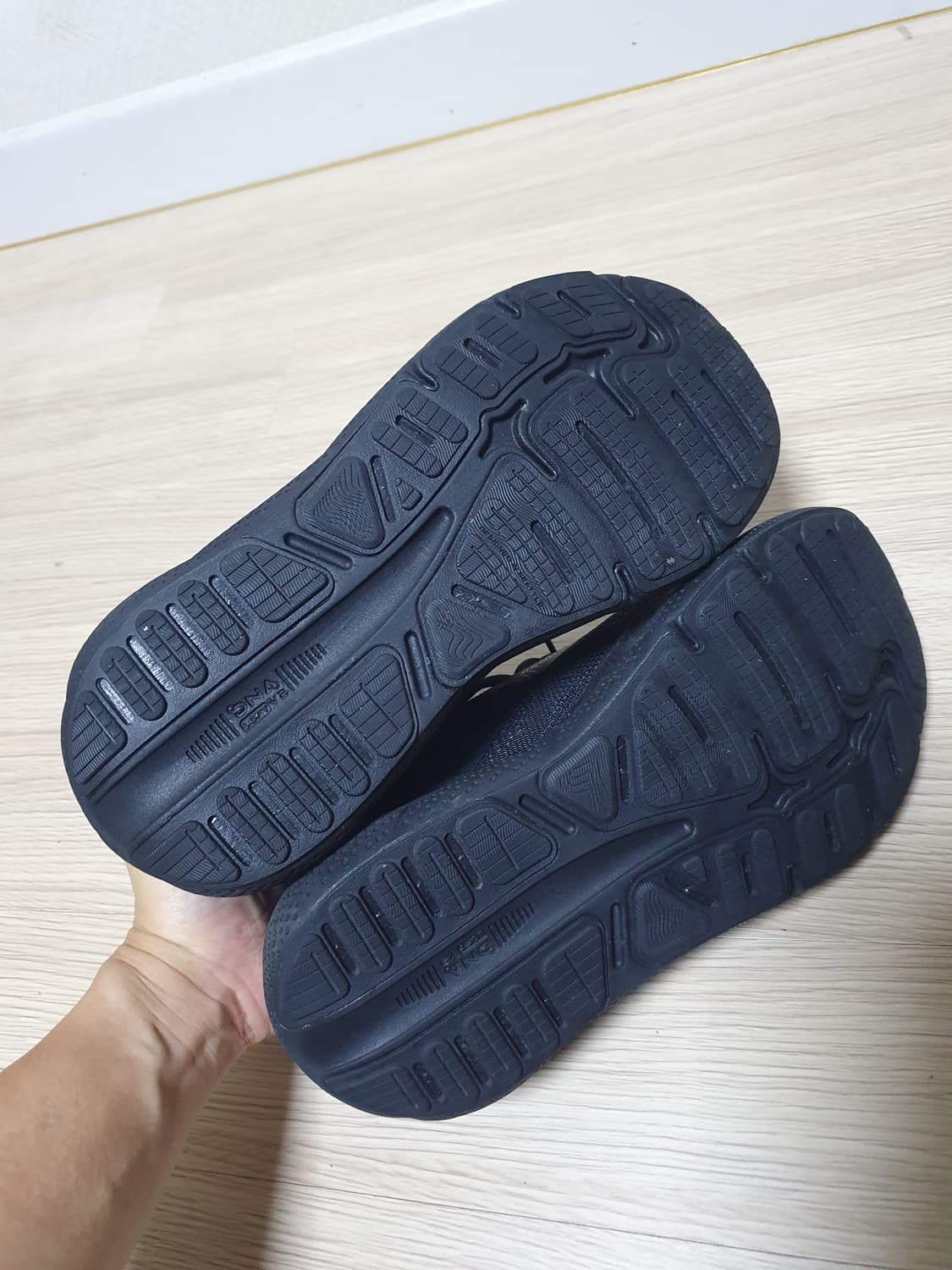 브룩스 고스트맥스 러닝화 250 상품이미지7