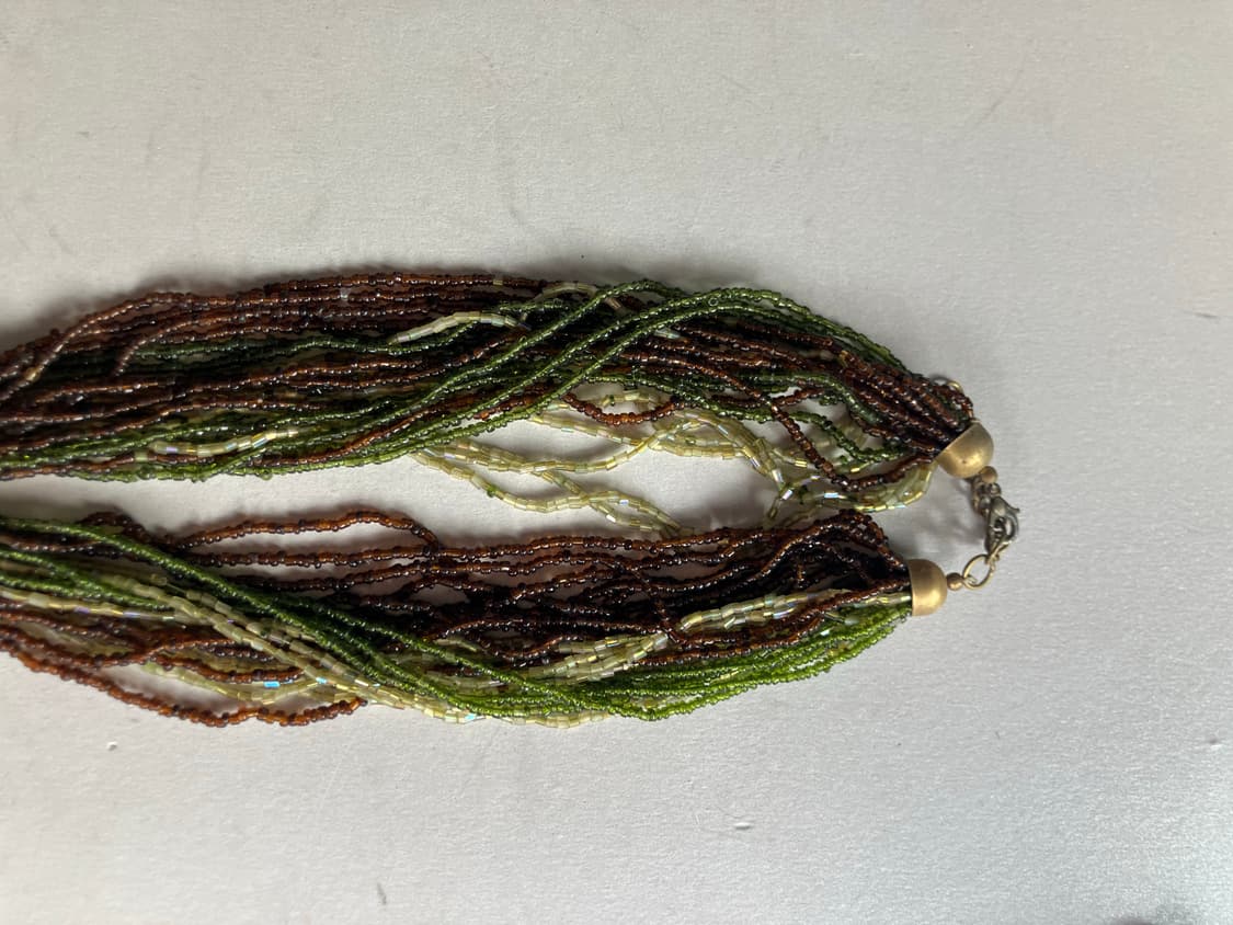 레이어비즈 금장 목걸이  상품이미지3