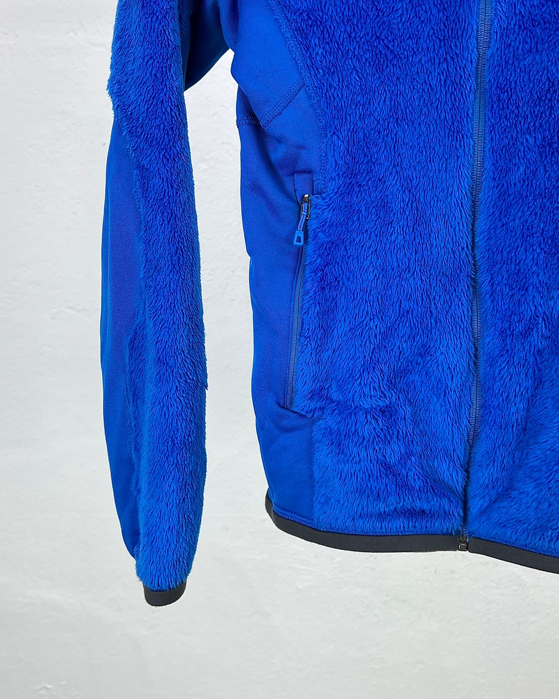 파타고니아 로얄 블루 R3 폴라텍 레귤레이터 플리스 상품이미지4