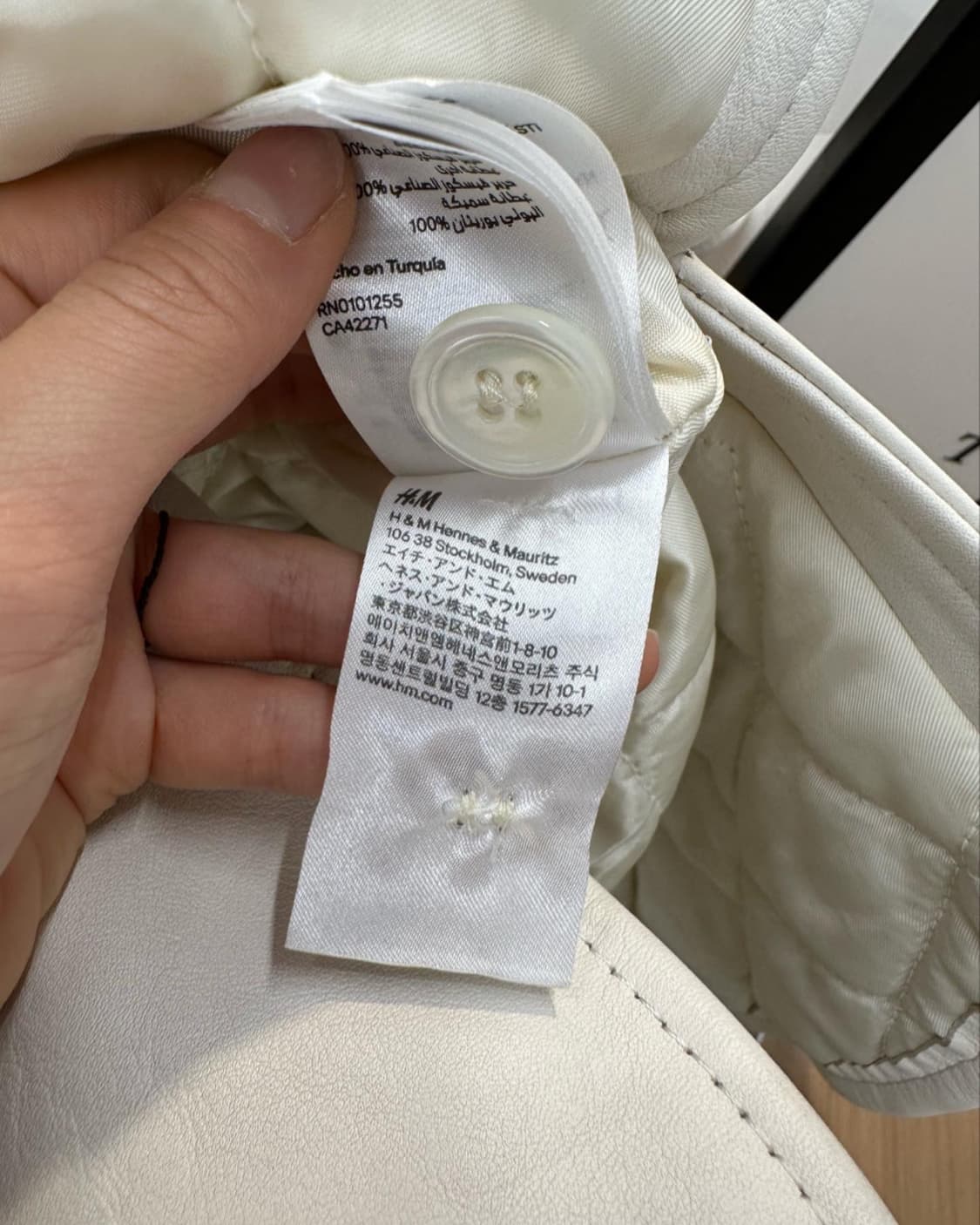 메종마르지엘라 x h&m 화이트 레더 포켓 점퍼  상품이미지9