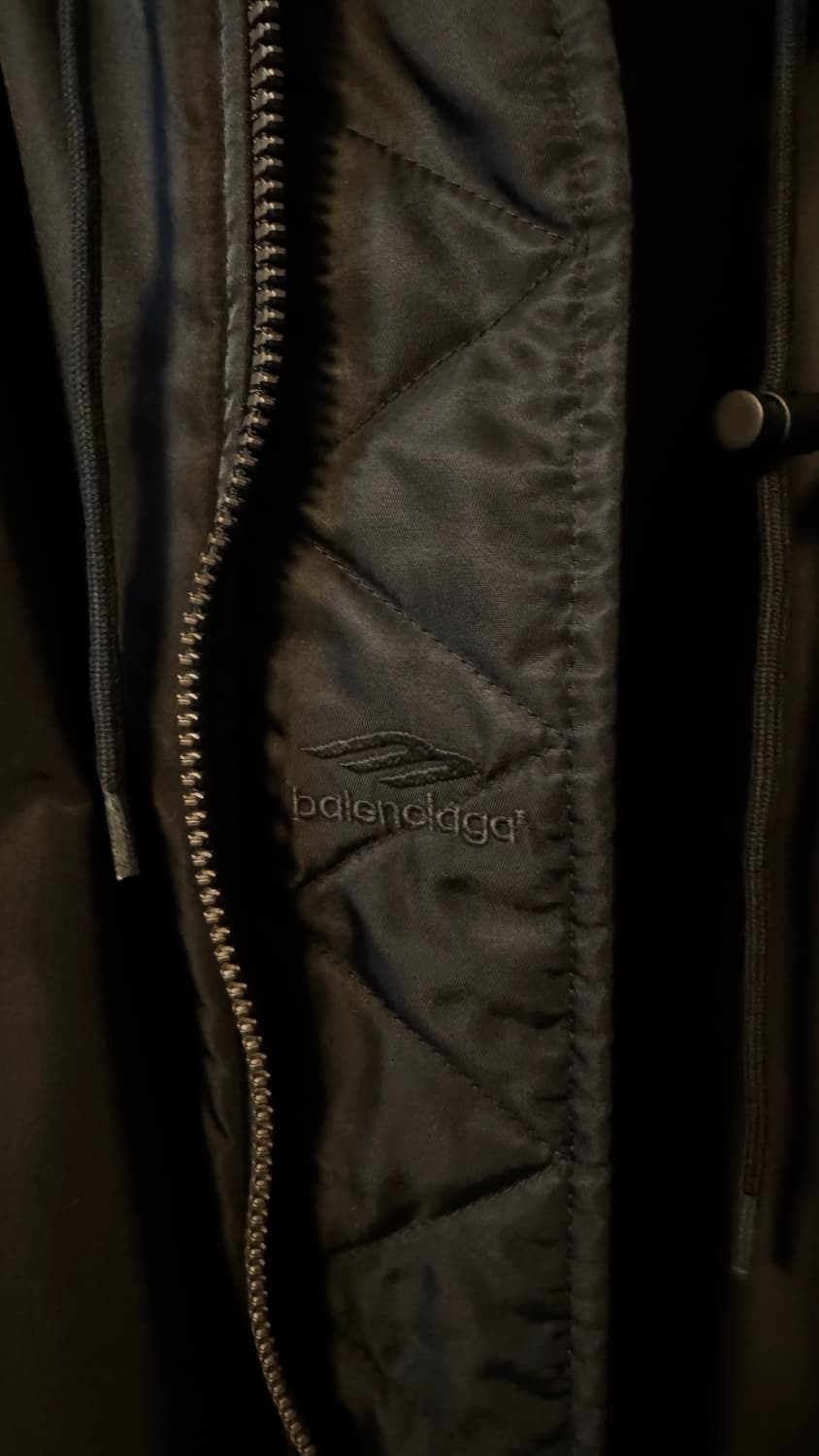 발렌시아가 3b 후드 봄버 블랙[Sz. 1] 상품이미지4