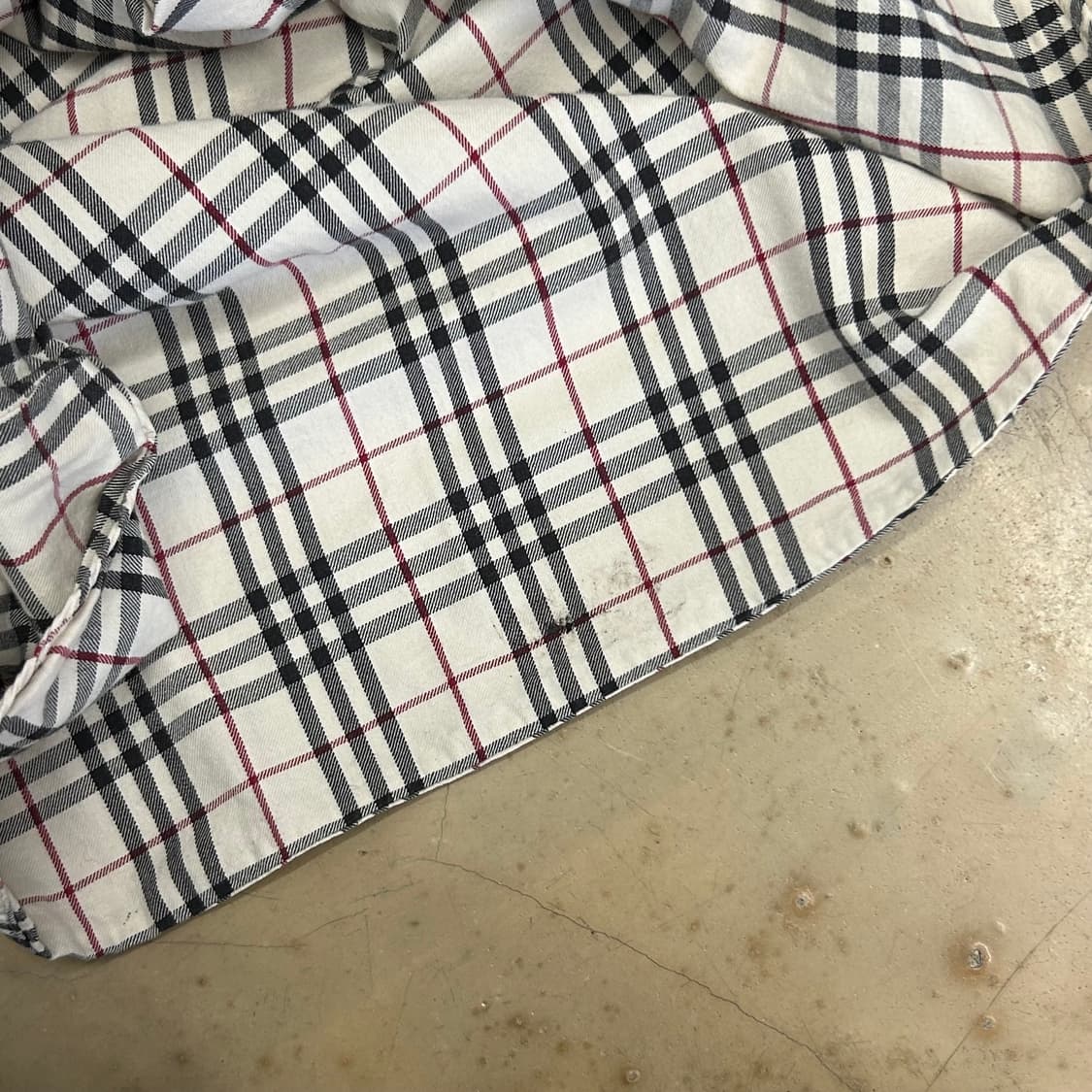 🫶🏻 버버리 노바체크 반팔 셔츠 🫶🏻 상품이미지5