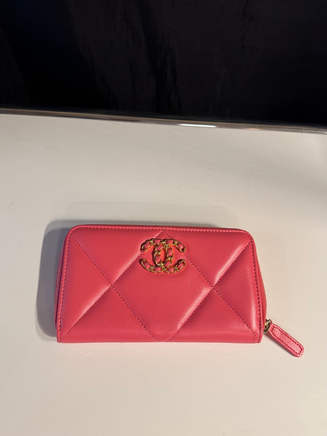 샤넬 클래식 퀄티드 캐비어 지갑 핑크 (2021) 상품이미지2