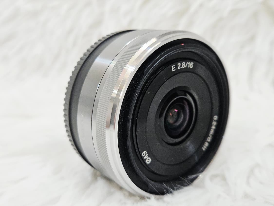 [민트] 소니 SEL16F28 미러리스 단렌즈 판매 상품이미지3