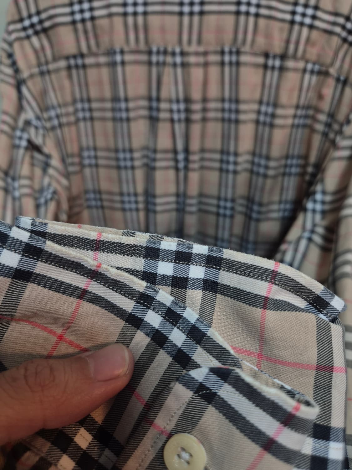 버버리 체크 셔츠 상품이미지9