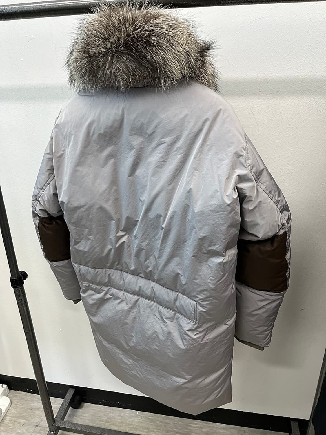 100) 시스템옴므 폭스퍼 구스롱패딩 상품이미지7