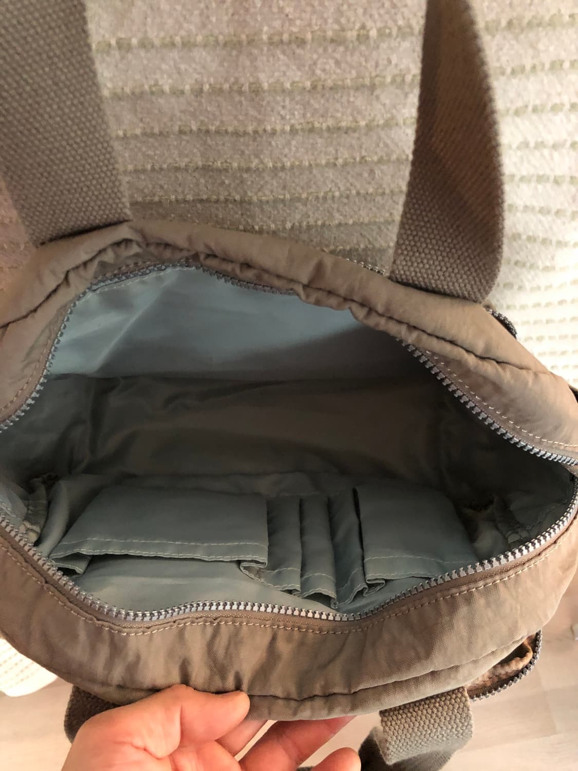 빈티지 키플링 Y2K 다크 베이지 나일론 숄더백 토트백 상품이미지3