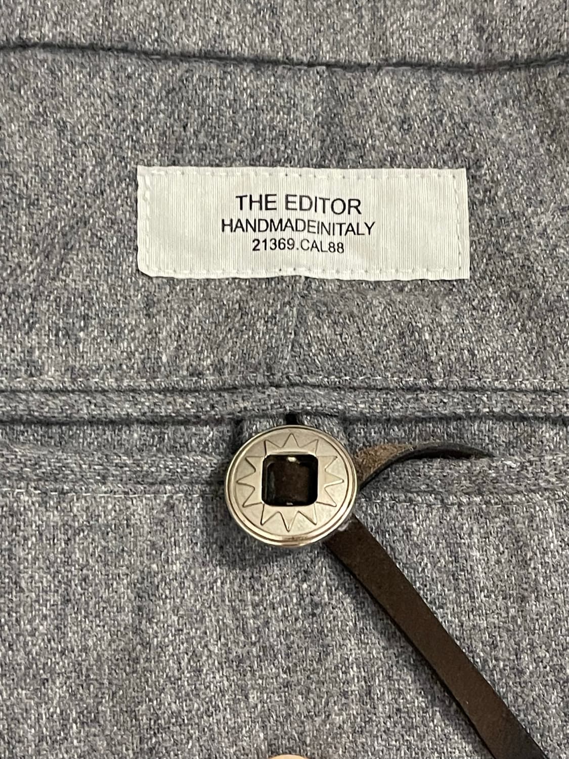 디 에디터(the editor) 스타 자수 울혼방 슬랙스 그레이46 상품이미지6