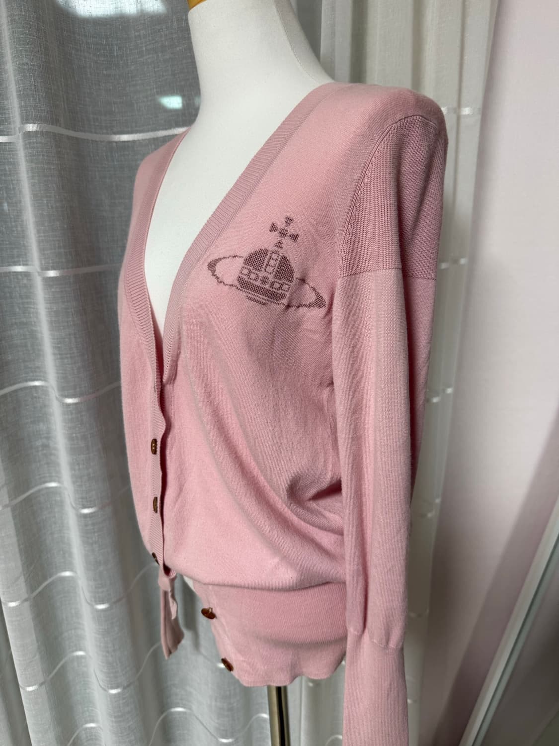 비비안웨스트우드 딸기우유 핑크 가디건 상품이미지4