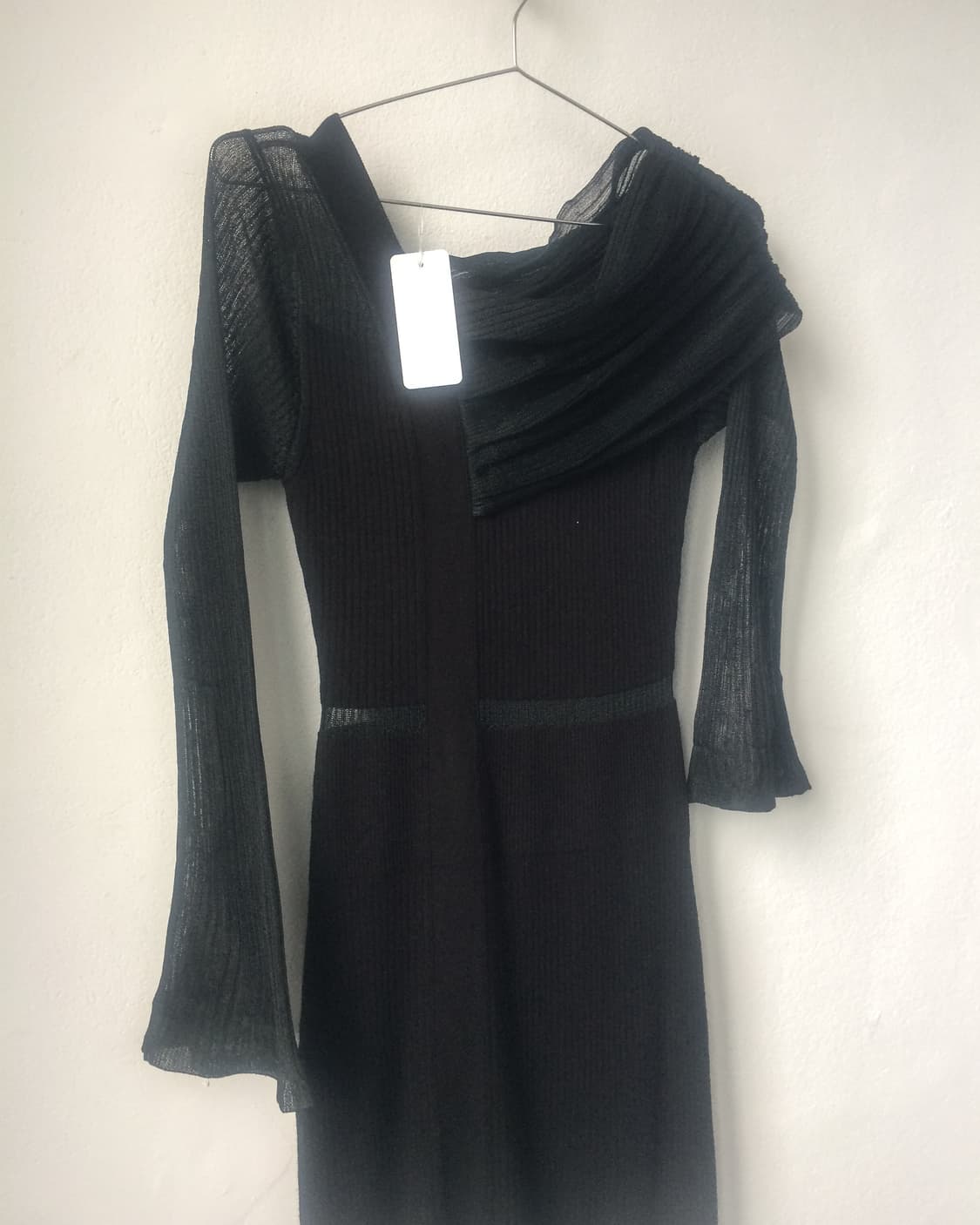 Line detail knit onepiece 상품이미지3