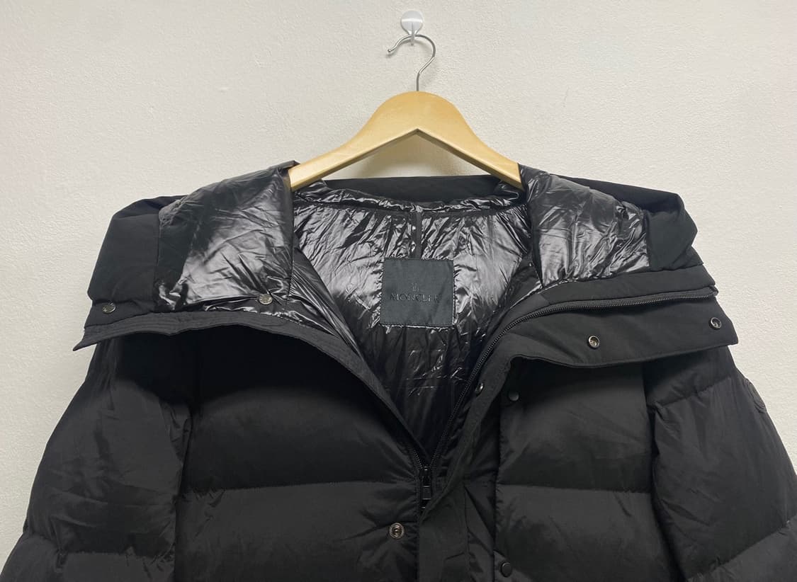 몽클레어 마데이라 블랙 패딩  L 상품이미지4