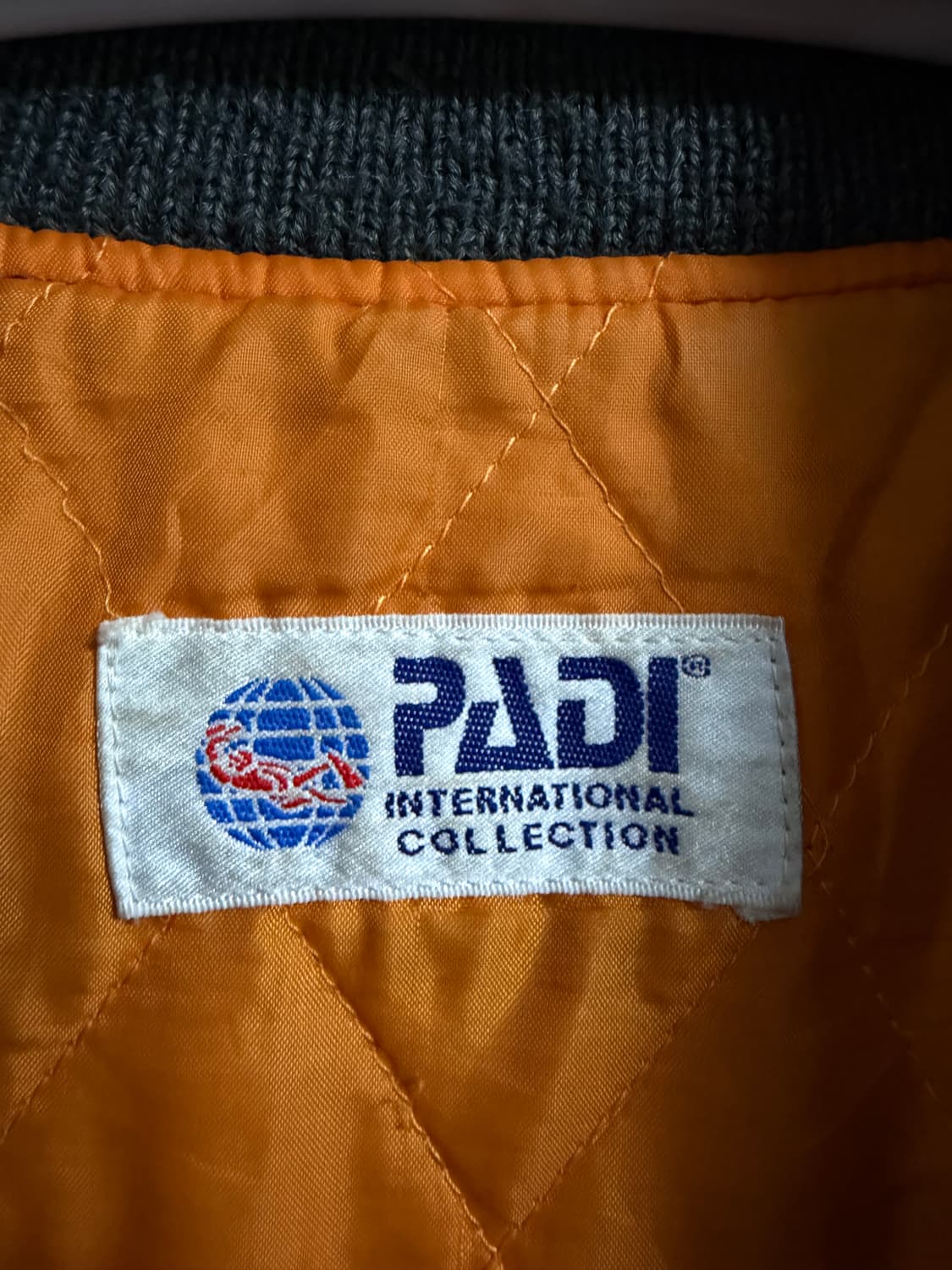 PADI 인터내셔널 컬렉션 바시티 자켓 상품이미지3