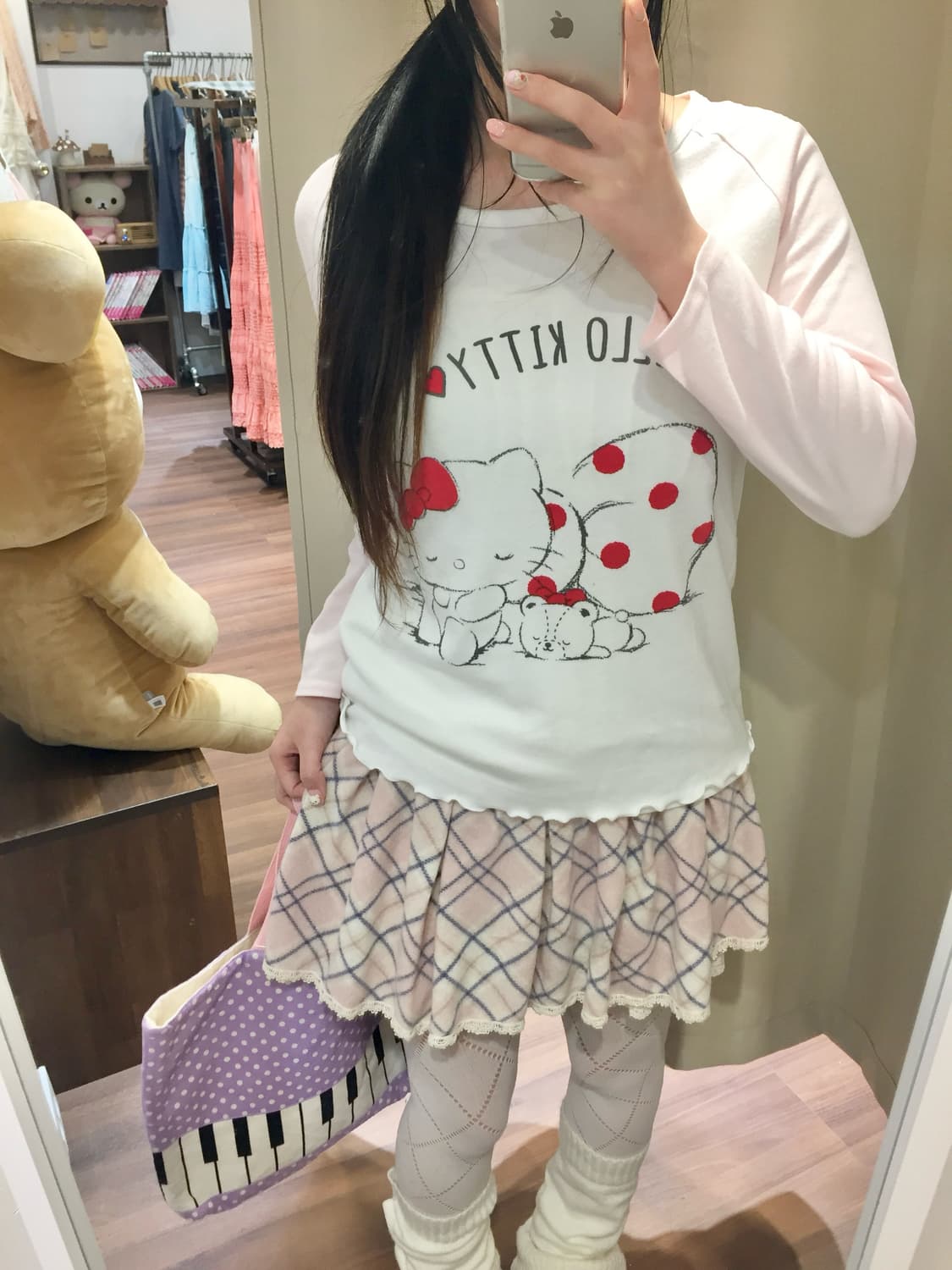 2019년 헬로키티 롱슬리브 🍥🍬 상품이미지2