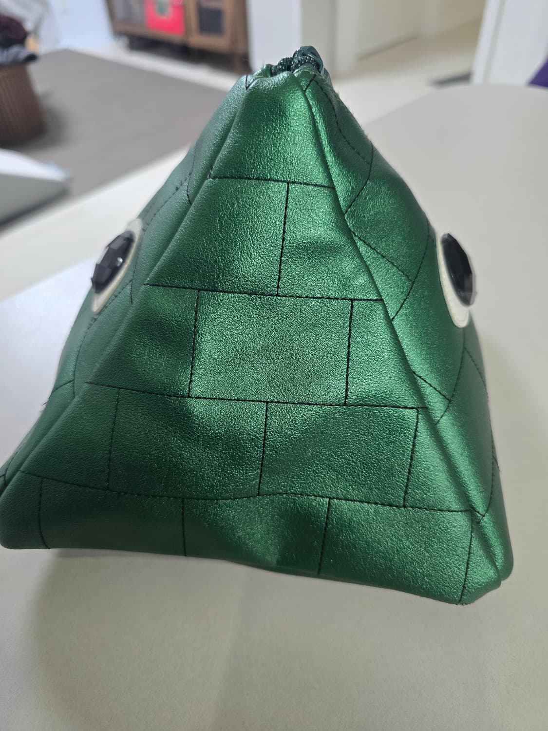 <Pundrunkers> 전시안 피라미드 파우치 상품이미지4