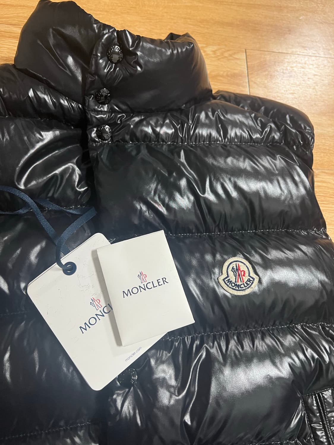 몽클레어 팁다운 질레 블랙 덕다운 베스트 (5) 상품이미지2