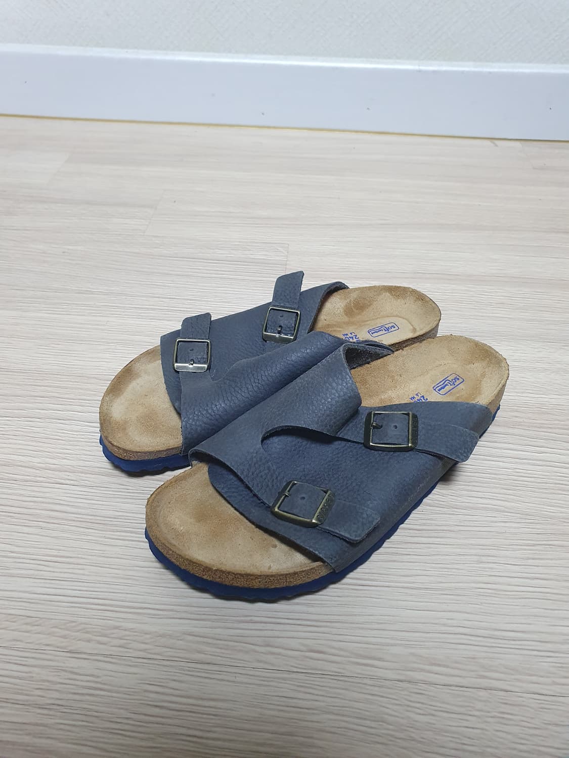 버켄스탁 취리히 슬리퍼 240 상품이미지4