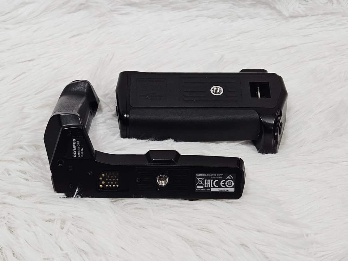 [민트] 올림푸스 HLD-8G + HLD-6P 배터리 그립 세트 상품이미지6