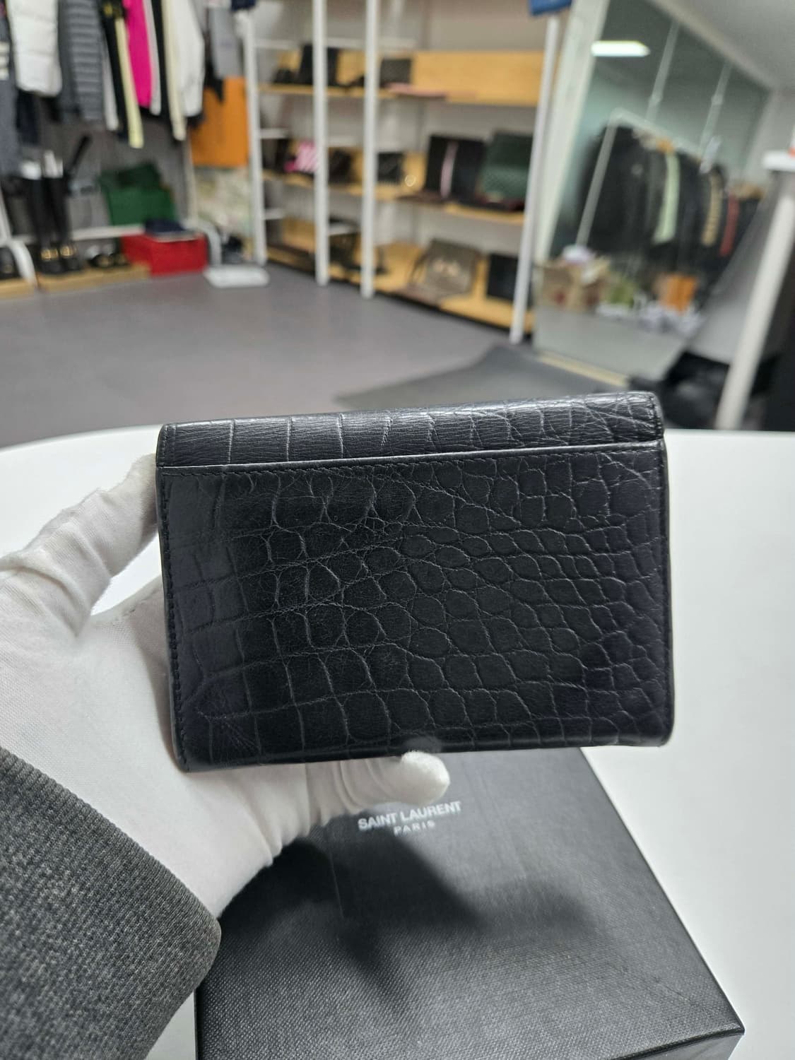 [A급컨디션]입생로랑 크로커다일 엔벨로프 반지갑 상품이미지3